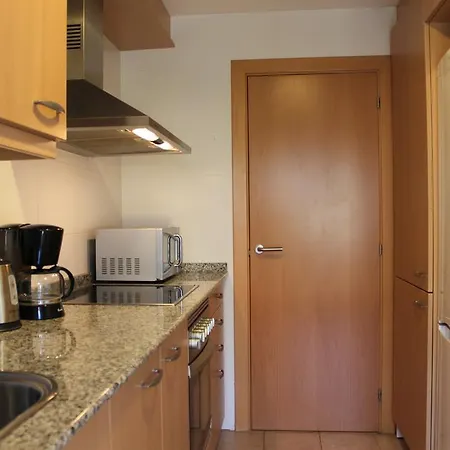 Apartamento Con Piscina A 300m Playa Fenals-lloret *